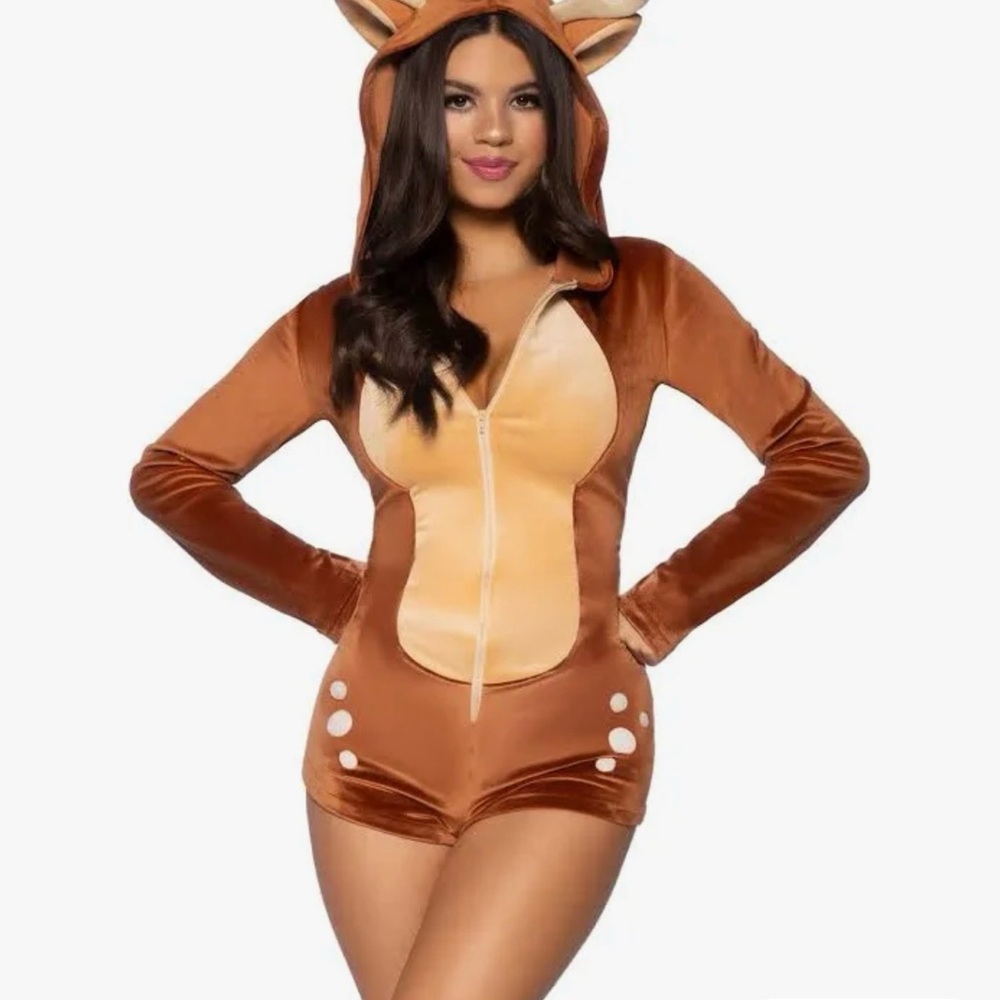 Leg Avenue Comfy Fawn Brown and Tan Hooded costume